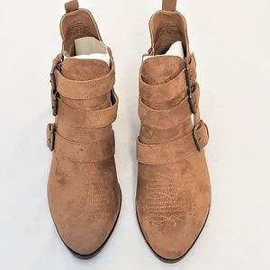 Women's Kelsey Buckle Cut Out Western Bootie